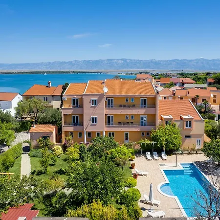 Apartmán Bonex-5 By Interhome *